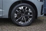 Volvo XC60 B5 AWD Ultra Dark