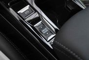 Peugeot 2008 GT Exclusive e-DCS6 1.2 PureTech mHEV