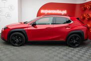 Lexus UX 250h