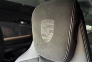 Porsche Taycan 4 Black Edition