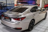 Lexus ES 300h F Sport Edition