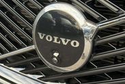 Volvo XC60 B5 AWD Ultra Dark
