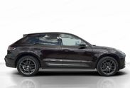 Porsche Macan T