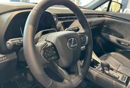 Lexus LBX Cool 1.5 Hybrid