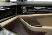 Porsche Panamera 4 E-Hybrid
