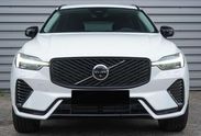 Volvo XC60 B5 AWD Ultra Dark