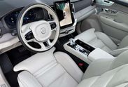 Volvo XC90 T8 AWD Plug-In Hybrid Ultra Bright