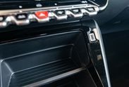 Peugeot 2008 Edition e-DCS6 PureTech mHEV