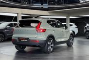 Volvo XC40 B4 Plus Dark