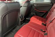 Porsche Macan T