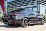 BMW Seria 7 740d xDrive Nero Lusso Edition