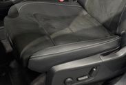 Volvo XC40 B4 Plus Dark