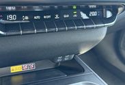Lexus UX 300h F Sport Design Hybrid Dynamic Force