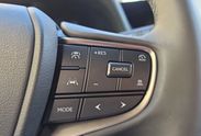 Lexus UX 300h Omotenashi 2.0 Hybrid