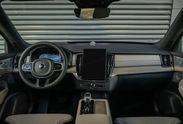 Volvo XC90 T8 AWD Plug-In Hybrid Ultra Dark