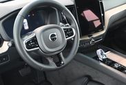 Volvo XC60 B5 AWD Ultra Dark