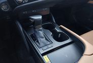 Lexus ES 300h Business Edition