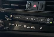 Lexus ES 300h Business Edition