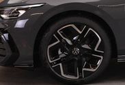 Volkswagen Golf R-Line Plus 1.5 eTSI mHEV