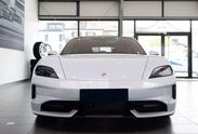 Porsche Taycan 4 Black Edition