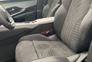 Peugeot 3008 GT Exclusive e-DCS6 1.2 mHEV