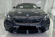 BMW Seria 5 M5