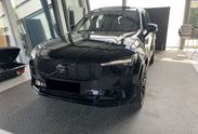 Volvo XC90 B5 AWD Ultra Black Edition