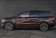Volvo XC90 T8 AWD Plug-In Hybrid Ultra Dark