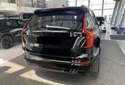 Volvo XC90 B5 AWD Ultra Black Edition