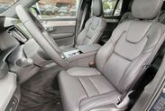 Volvo XC90 B5 AWD Ultra Black Edition