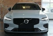 Volvo V60 B4 Plus Dark