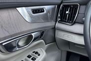Volvo XC90 T8 AWD Plug-In Hybrid Ultra Bright