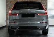 Volvo XC60 B5 AWD Ultra Dark