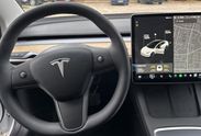 Tesla Model 3 RWD