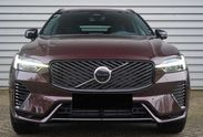 Volvo XC60 B5 AWD Ultra Dark