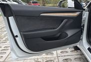 Tesla Model 3 RWD