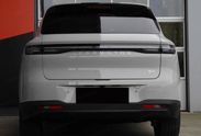 Leapmotor B10 Design Hybrid EV 18,8 kWh