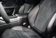 Mercedes C Klasa 300 e 4-Matic AMG
