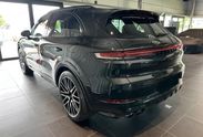 Porsche Cayenne E-Hybrid Black Edition