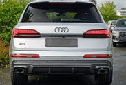 Audi Q7 TDI quattro S Line