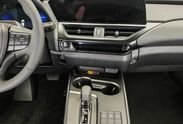Lexus UX 300h F Sport Design 2.0 Hybrid Dynamic Force