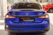 Lexus ES 300h F Sport Design