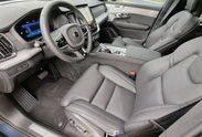 Volvo XC90 B5 AWD Ultra Black Edition