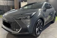 Toyota C-HR Style 2.0 Hybrid Dynamic Force Plug-in