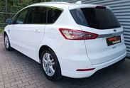 Ford S-MAX 2.5 Hybrid Titanium Cvt