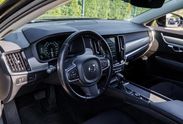Volvo V90 D4 Momentum