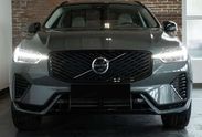 Volvo XC60 B5 AWD Ultra Dark