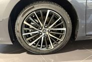 Lexus ES 300h Business Edition 2.5 E-CVT
