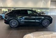 Porsche Cayenne Coupe Black Edition