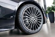 Mercedes C Klasa 300 e 4-Matic AMG